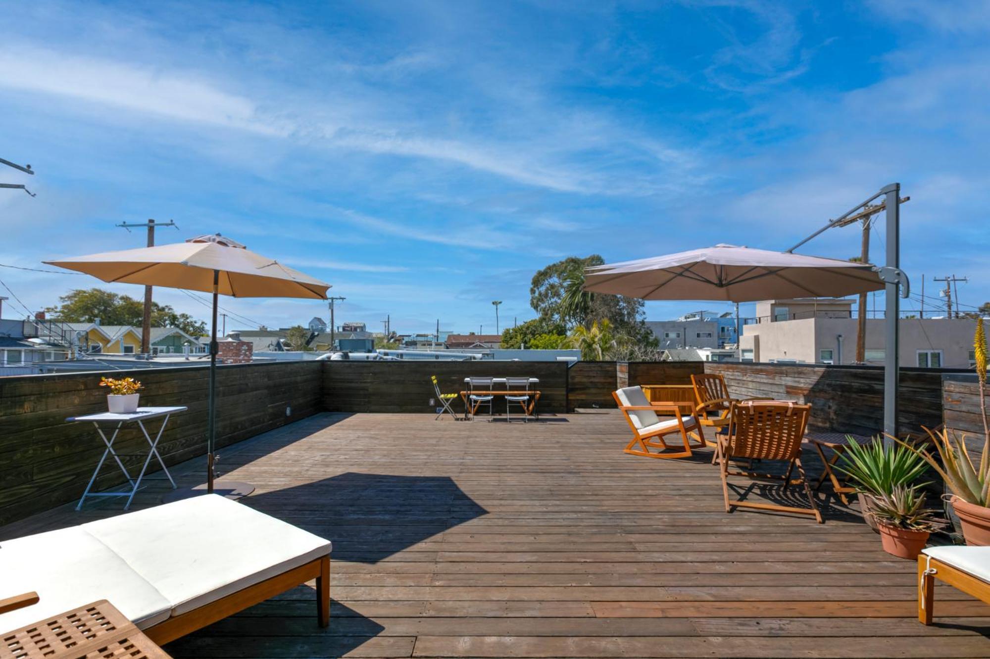Venice Beach Studio With Large Private Patio Steps To The Beach Los Ángeles Exterior foto
